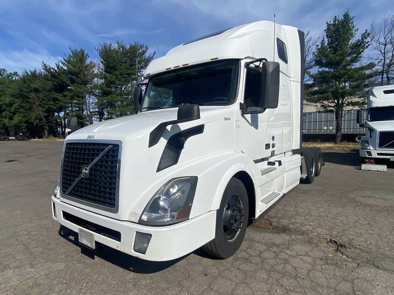 2016 Volvo VNL 670 - Arrow Truck Sales, Inc.